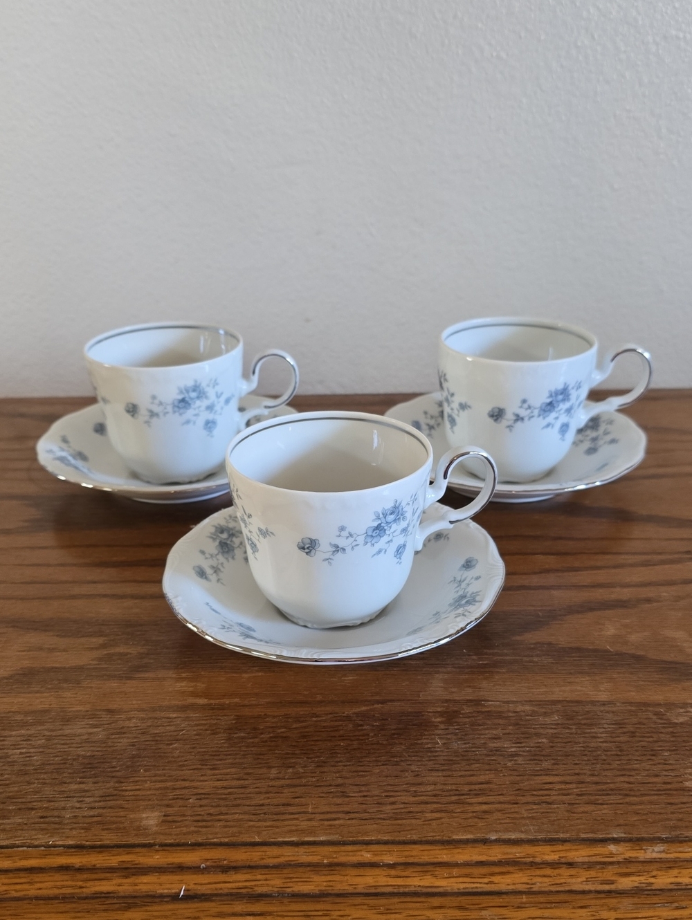 Johann Haviland Bavaria Germany Tea Cup and Saucer Set of 3 Tote 15